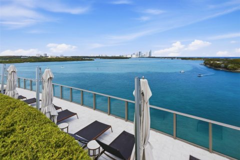 Купить кондоминиум в Бей-Харбор-Айлендс, Флорида 4 спальни, 327.29м2, № 2039993 - фото 13