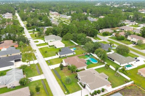 House in Palm Coast, Florida 3 bedrooms, 142.05 sq.m. № 1852471 - photo 30