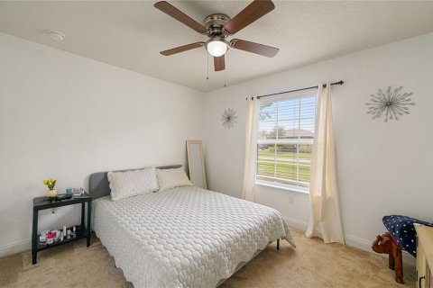 House in Palm Coast, Florida 3 bedrooms, 142.05 sq.m. № 1852471 - photo 17