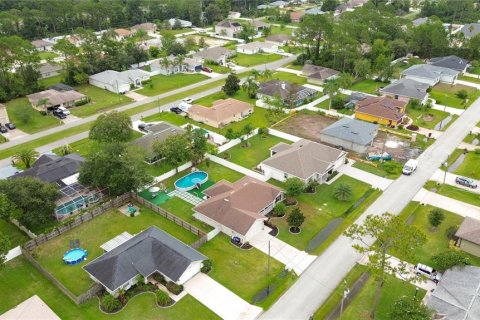 House in Palm Coast, Florida 3 bedrooms, 142.05 sq.m. № 1852471 - photo 29