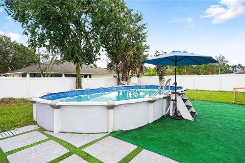 House in Palm Coast, Florida 3 bedrooms, 142.05 sq.m. № 1852471 - photo 25