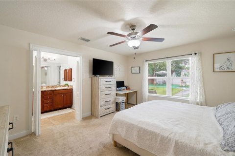 House in Palm Coast, Florida 3 bedrooms, 142.05 sq.m. № 1852471 - photo 13