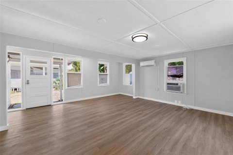 Casa en venta en Bradenton, Florida, 4 dormitorios, 203.08 m2 № 2220540 - foto 10
