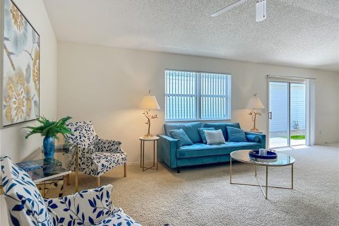 Casa en venta en The Villages, Florida, 2 dormitorios, 112.23 m2 № 1786616 - foto 9