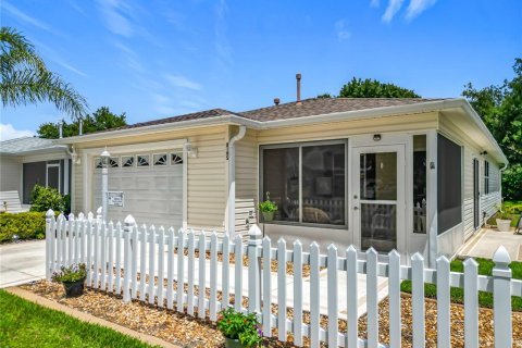 Casa en venta en The Villages, Florida, 2 dormitorios, 112.23 m2 № 1786616 - foto 1