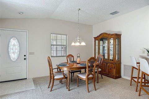 Casa en venta en The Villages, Florida, 2 dormitorios, 112.23 m2 № 1786616 - foto 11