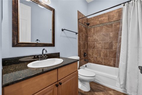 Townhouse in Tampa, Florida 3 bedrooms, 197.14 sq.m. № 2379732 - photo 29