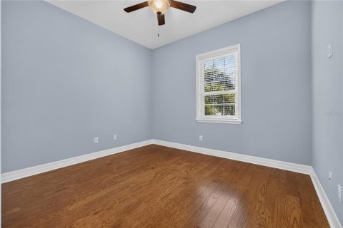 Townhouse in Tampa, Florida 3 bedrooms, 197.14 sq.m. № 2379732 - photo 28