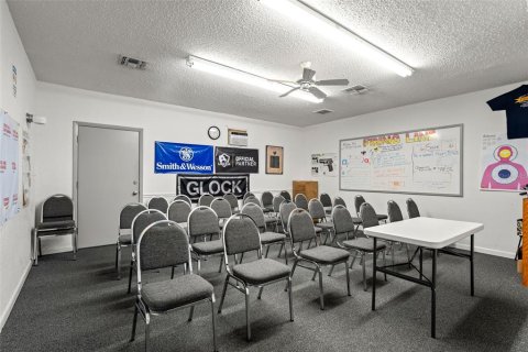 Commercial property in Port Richey, Florida 661.09 sq.m. № 1851490 - photo 14