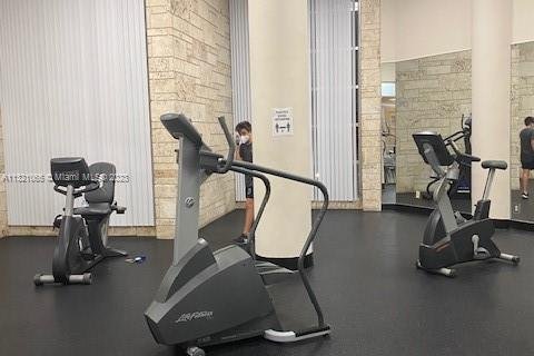 Condominio en alquiler en Miami Beach, Florida, 1 dormitorio, 98.48 m2 № 1936745 - foto 22