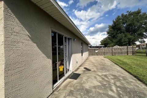 Casa en alquiler en Orlando, Florida, 3 dormitorios, 150.87 m2 № 1908406 - foto 21
