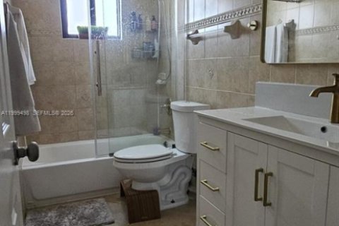 Villa ou maison à vendre à Deerfield Beach, Floride: 3 chambres, 153.1 m2 № 2064658 - photo 15