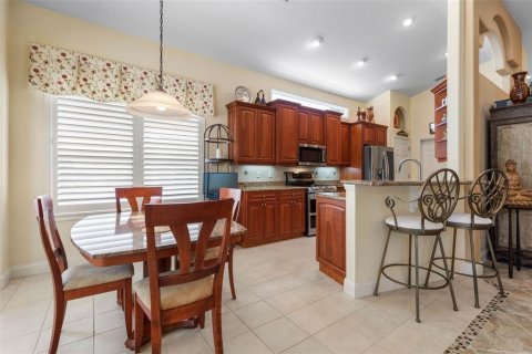 House in Palm Coast, Florida 3 bedrooms, 181.9 sq.m. № 1907662 - photo 18