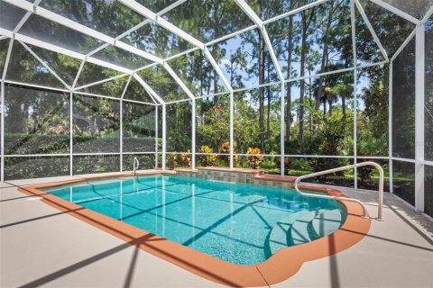 House in Palm Coast, Florida 3 bedrooms, 181.9 sq.m. № 1907662 - photo 13