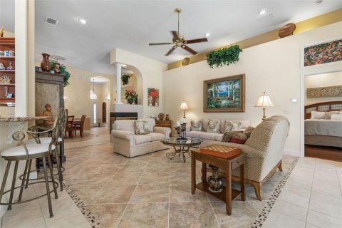 House in Palm Coast, Florida 3 bedrooms, 181.9 sq.m. № 1907662 - photo 11