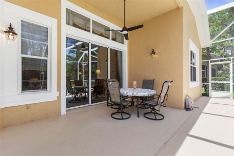 House in Palm Coast, Florida 3 bedrooms, 181.9 sq.m. № 1907662 - photo 12