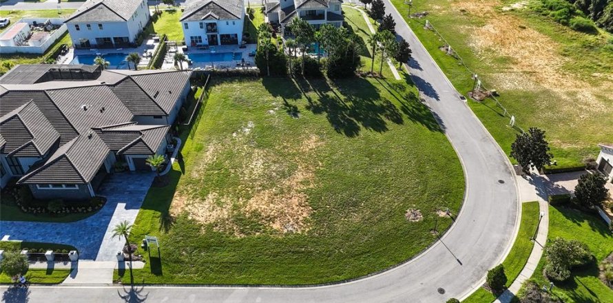 Terreno en Kissimmee, Florida № 2349635