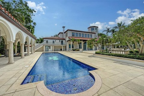 House in Sarasota, Florida 5 bedrooms, 707.45 sq.m. № 1818873 - photo 25