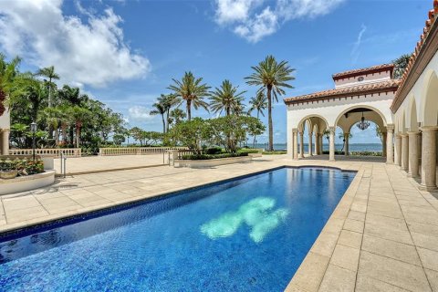 House in Sarasota, Florida 5 bedrooms, 707.45 sq.m. № 1818873 - photo 3