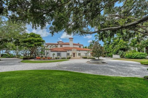 House in Sarasota, Florida 5 bedrooms, 707.45 sq.m. № 1818873 - photo 6