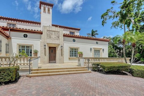House in Sarasota, Florida 5 bedrooms, 707.45 sq.m. № 1818873 - photo 12