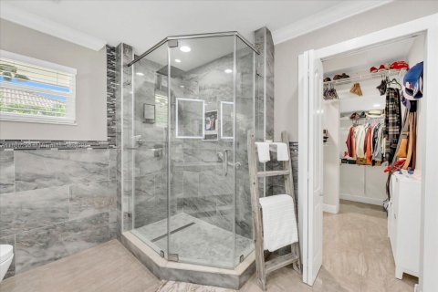 Casa en venta en Doral, Florida, 4 dormitorios, 265.05 m2 № 1933244 - foto 25