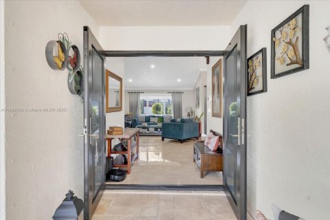 Casa en venta en Doral, Florida, 4 dormitorios, 265.05 m2 № 1933244 - foto 26