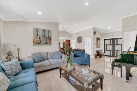 Casa en venta en Doral, Florida, 4 dormitorios, 265.05 m2 № 1933244 - foto 11