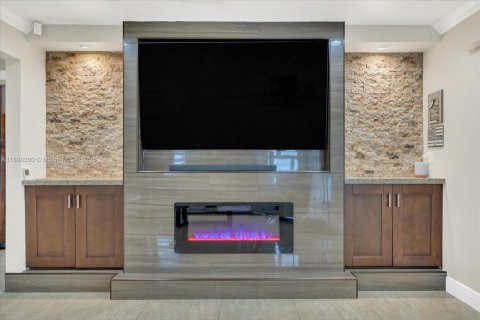 Casa en venta en Doral, Florida, 4 dormitorios, 265.05 m2 № 1933244 - foto 20