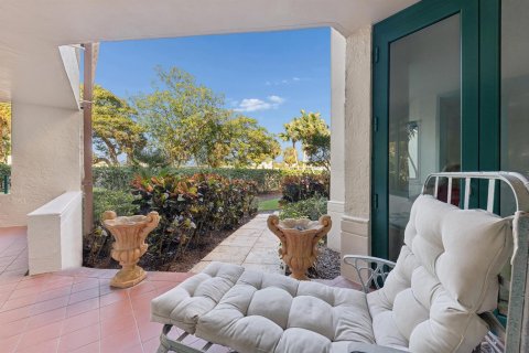 Copropriété à vendre à Boca Raton, Floride: 2 chambres, 151.43 m2 № 2261435 - photo 17
