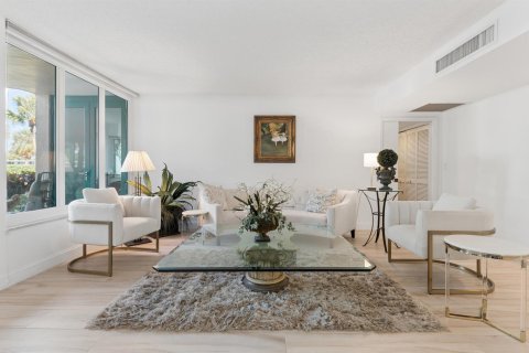 Copropriété à vendre à Boca Raton, Floride: 2 chambres, 151.43 m2 № 2261435 - photo 3
