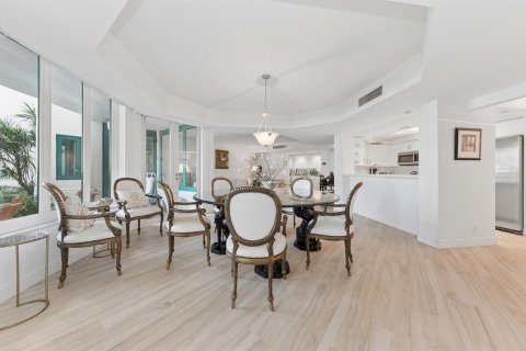 Copropriété à vendre à Boca Raton, Floride: 2 chambres, 151.43 m2 № 2261435 - photo 7