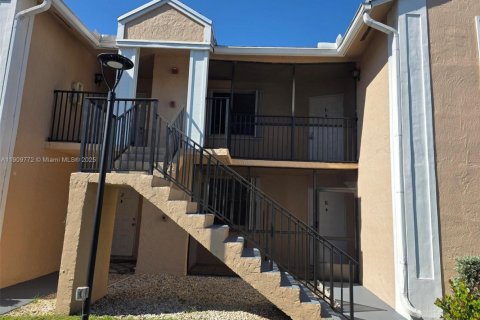 Кондоминиум с 3 спальнями в Хомстед, Флорида № 2016066