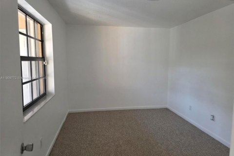 Condo in Homestead, Florida, 3 bedrooms  № 2016066 - photo 10