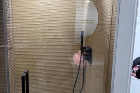 Condominio en venta en Aventura, Florida, 2 dormitorios, 120.77 m2 № 1994646 - foto 13