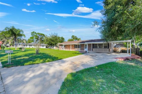 Casa en venta en Clermont, Florida, 4 dormitorios, 126.72 m2 № 2431825 - foto 2