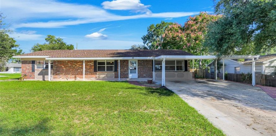Casa en Clermont, Florida 4 dormitorios, 126.72 m2 № 2431825
