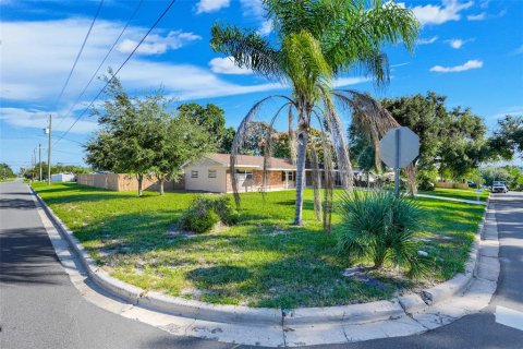Casa en venta en Clermont, Florida, 4 dormitorios, 126.72 m2 № 2431825 - foto 4