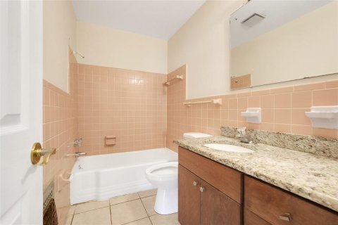 Casa en venta en Clermont, Florida, 4 dormitorios, 126.72 m2 № 2431825 - foto 12