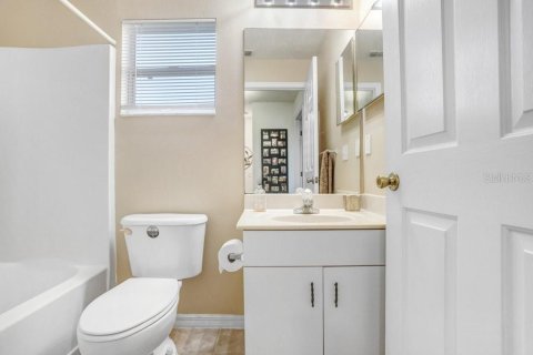 Villa ou maison à vendre à Kissimmee, Floride: 3 chambres, 116.03 m2 № 1724368 - photo 17