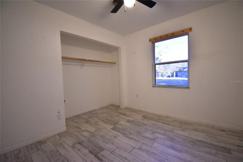 House in Ocala, Florida 3 bedrooms, 100.33 sq.m. № 2108524 - photo 7