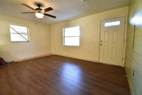House in Ocala, Florida 3 bedrooms, 100.33 sq.m. № 2108524 - photo 14