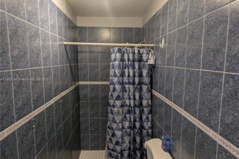 Casa en venta en Miramar, Florida, 3 dormitorios, 199.18 m2 № 1932109 - foto 28