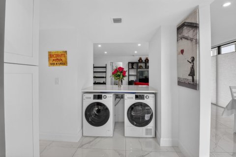 Copropriété à vendre à Boca Raton, Floride: 2 chambres, 116.59 m2 № 2078426 - photo 6