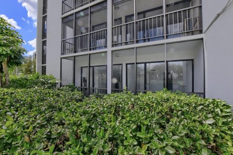 Copropriété à vendre à Boca Raton, Floride: 2 chambres, 116.59 m2 № 2078426 - photo 19