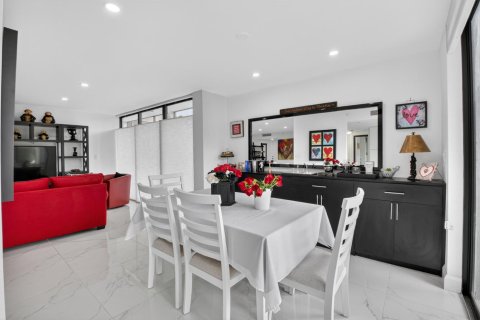 Copropriété à vendre à Boca Raton, Floride: 2 chambres, 116.59 m2 № 2078426 - photo 7