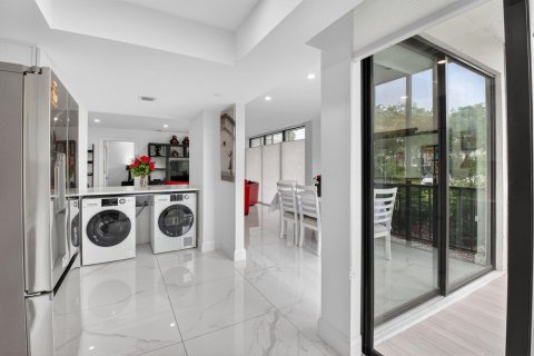 Copropriété à vendre à Boca Raton, Floride: 2 chambres, 116.59 m2 № 2078426 - photo 10