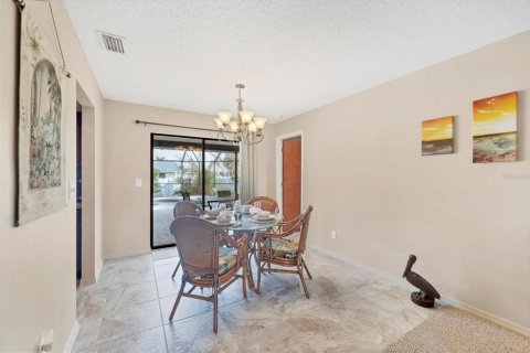 Casa en venta en Englewood, Florida, 3 dormitorios, 155.8 m2 № 1547780 - foto 11