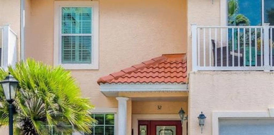 Condominio en Palm Coast, Florida, 3 dormitorios № 1510594