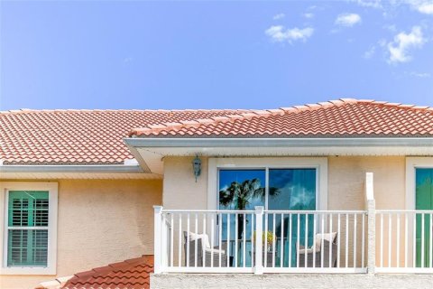 Condominio en venta en Palm Coast, Florida, 3 dormitorios, 199.65 m2 № 1510594 - foto 3